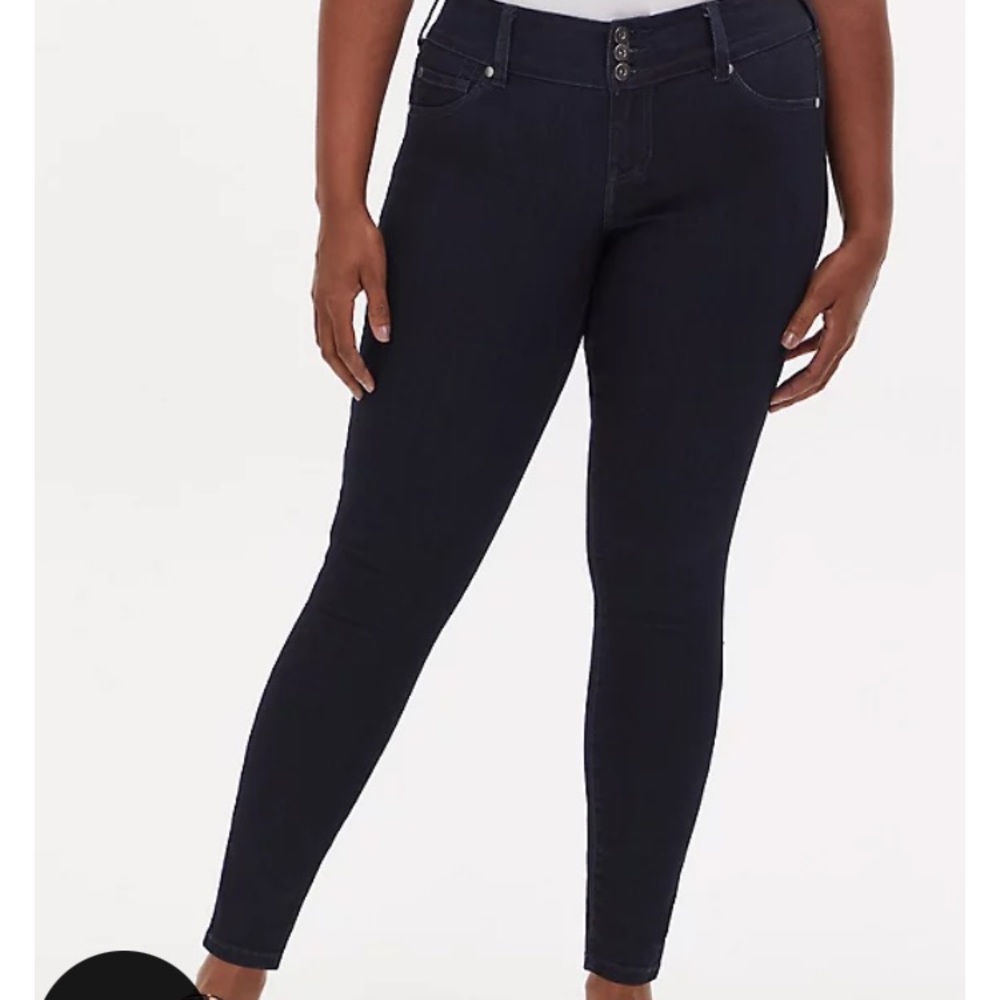 Torrid Dark Wash Jeggings